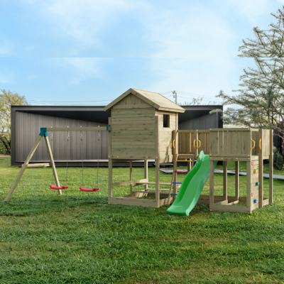 Maison de Jeux en Bois Fungoo Longstepper avec Toboggan, Deux Balançoires, Table de Pique-Nique et Mur d'Escalade